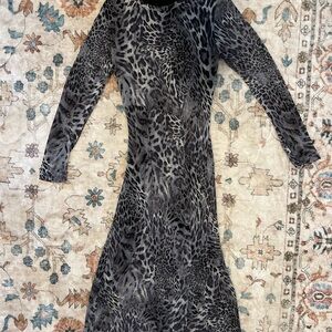 Women's Grey Leopard Print Long Sleeve Dress